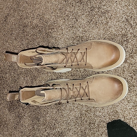 Sorel boots NWT - Picture 13 of 14